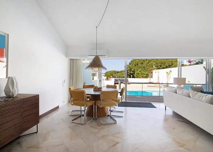 Vilamoura Com Piscina E Wifi